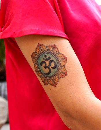 Om temporary tattoo – Tattooed Now !